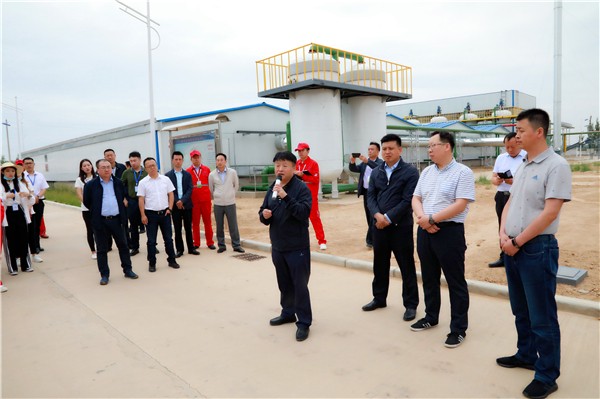 海洋之神集团复工复产促增添项目观摩聚会与会职员走进绿色能源公司油气公司水情形公司陕北片区项目