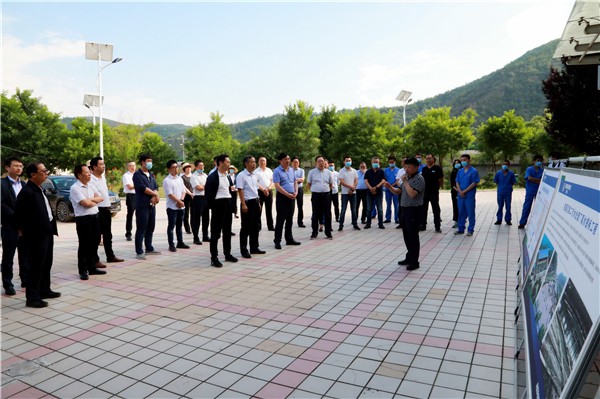 海洋之神集团复工复产促增添项目观摩聚会与会职员走进绿色能源公司油气公司水情形公司陕北片区项目